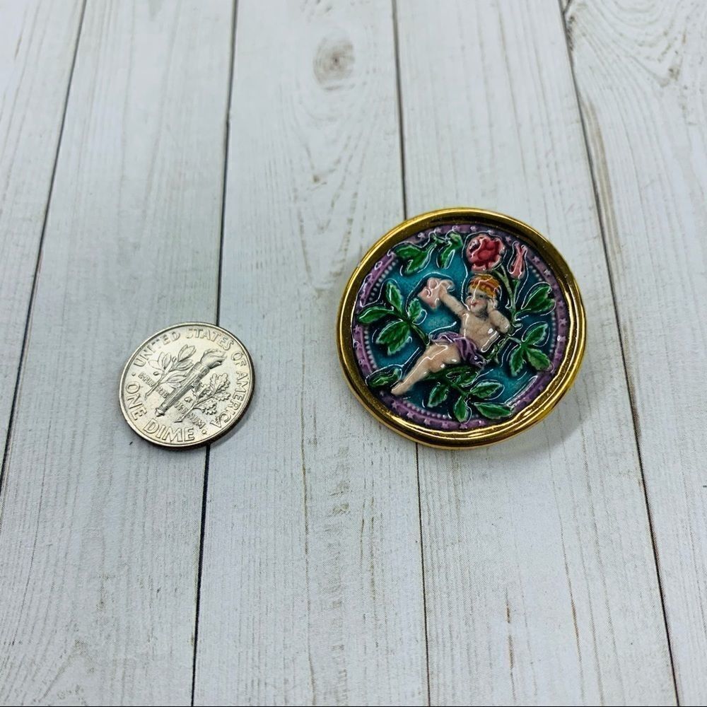 VTG Porcelain Painted Brooch